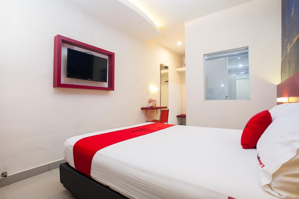 فندق Reddoorz Near Hawaii Water Park مالانغ المظهر الخارجي الصورة
